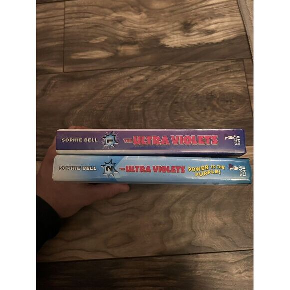 The Ultra Violets - hardcover, Sophie Bell Bundle Book Lot Of 2 - Picture 3 of 4